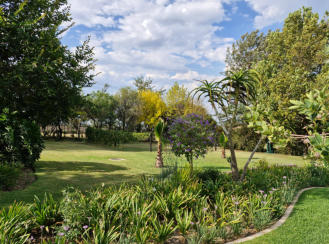 Villa Sardinia Guest House, accommodation and self catering, Midrand